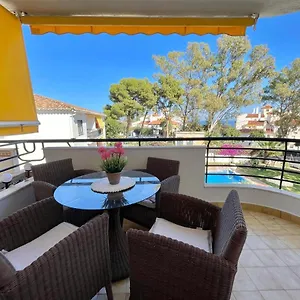 https://kittys-beach-house.hotelsinnerja.org